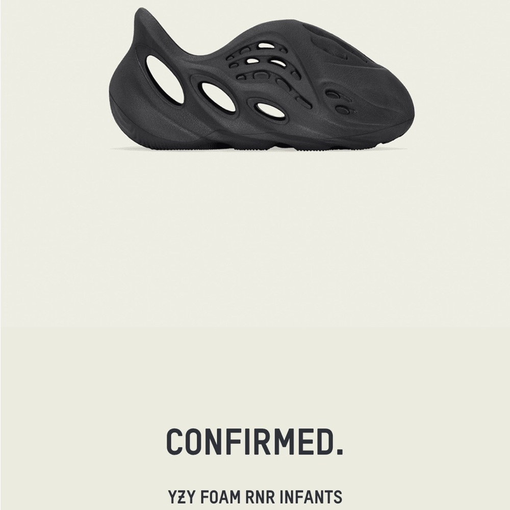 NEW IN BOX- (Confirmed) Adidas Yeezy Foam Runner INFANT Size 9K- Onyx